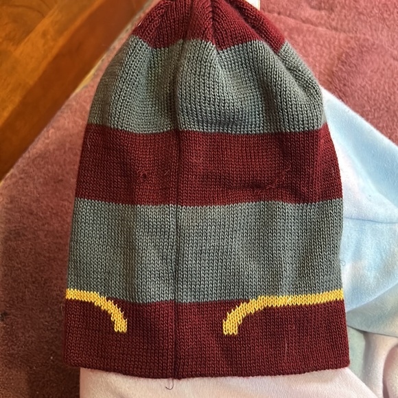 A Harry Potter beanie - Picture 2 of 4